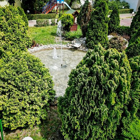 Hotel Fontana Bačka Palanka Exteriér fotografie
